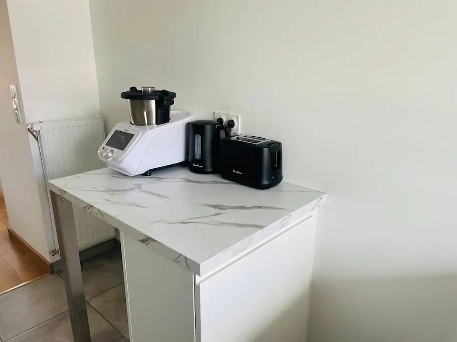 Calme Avec Beau Balcon & Parking A La Courrouze, Proche Centre Apartment Rennes France